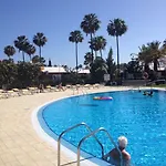 Los Tunos Campo Internacional Nyaraló *